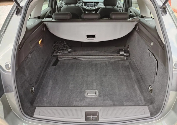 Renault Megane cena 39900 przebieg: 153900, rok produkcji 2016 z Tuliszków małe 466